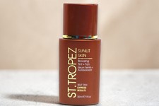 St. Tropez Sunlit Skin Bronzing Tint  Tan - 1.01 fl oz
