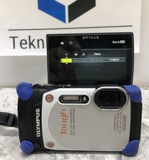 OLYMPUS STYLUS TOUGH TG-860 CAMERA FOR PARTS OR REPAIR POWERS ON NO BATTERY