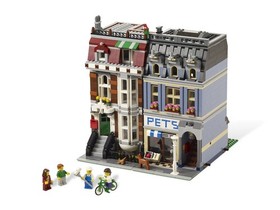 LEGO Creator 10218 *Retired* Pet Shop, 100% Complete w/Booklet