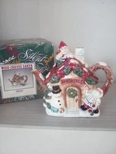 Fitz and Floyd 1995 Omnibus North Pole Christmas Santa Teapot Wood Carved w/ Box
