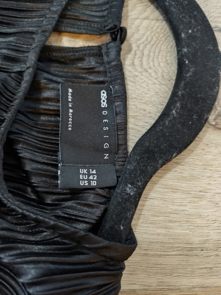 Maxi Vestido para Mujer Talla 10 Negro Plisado Cuello Alto Cintura Envolvente Diseño ASOS Nuevo con Etiquetas Foto 3 de 4