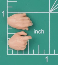 Indiana Jones Adventures Henry Jones Sr. Hands 6" 1/12 Scale Fodder