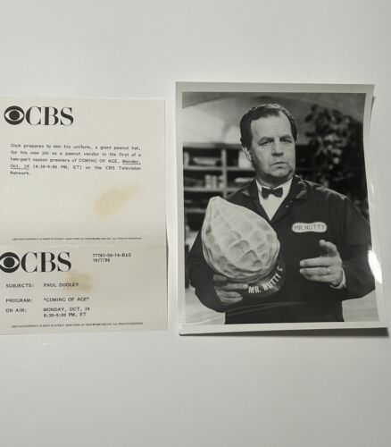 Vintage 2 Black & White Press Photos Coming of Age Paul Dooley Phyllis Newman - Picture 5 of 13