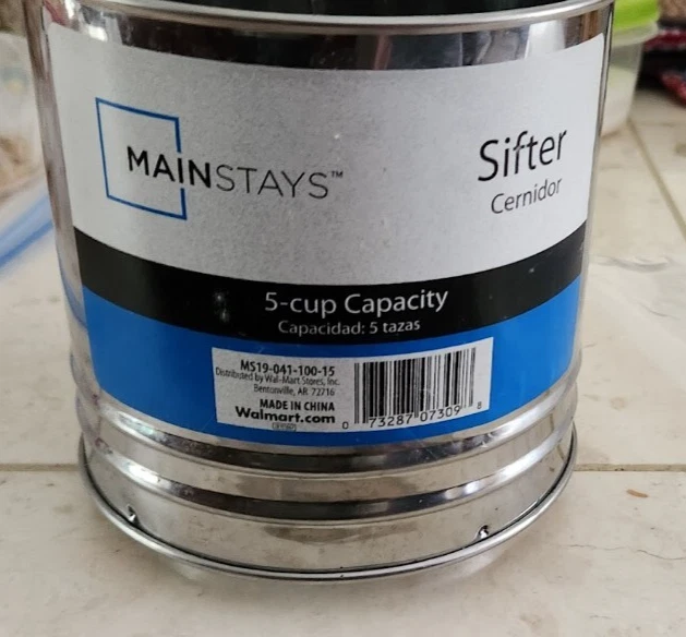 Brand-New Mainstays 5 Cup Capacity Sifter - Image 4 of 4