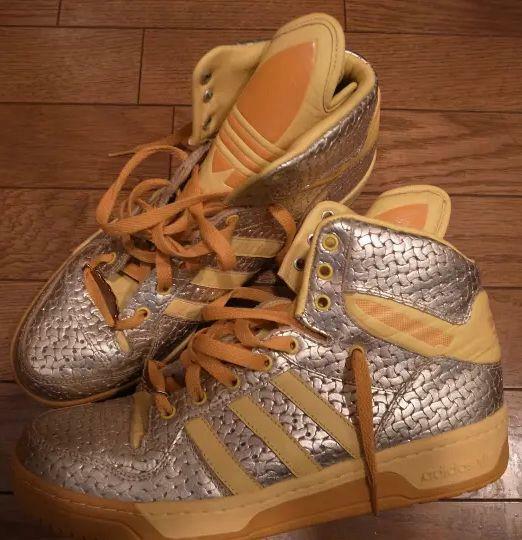 adidas high tops with big tongue