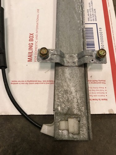 98-02 HONDA ACCORD WINDOW REGULATOR MOTOR RH PASSENGER FRONT OEM 99 00 01 4-DR - Picture 3 of 8