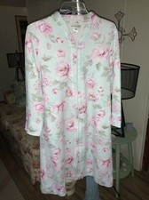 Miss Elaine Robe Housecoat Quilted Cottage Core Pink Green Floral Zip SZ MEDIUM