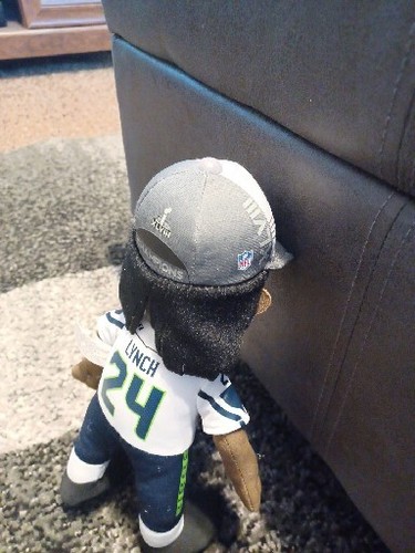 Marshawn Lynch Bleacher Creature Plush - Seattle Seahawks Pre-owned Has Flaw - Picture 7 of 10