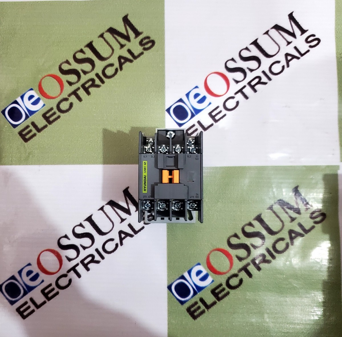 HYUNDAI ELECTRIC UMC12 MAGNETIC CONTACTOR 12A VOLTAGE 220VAC FREE