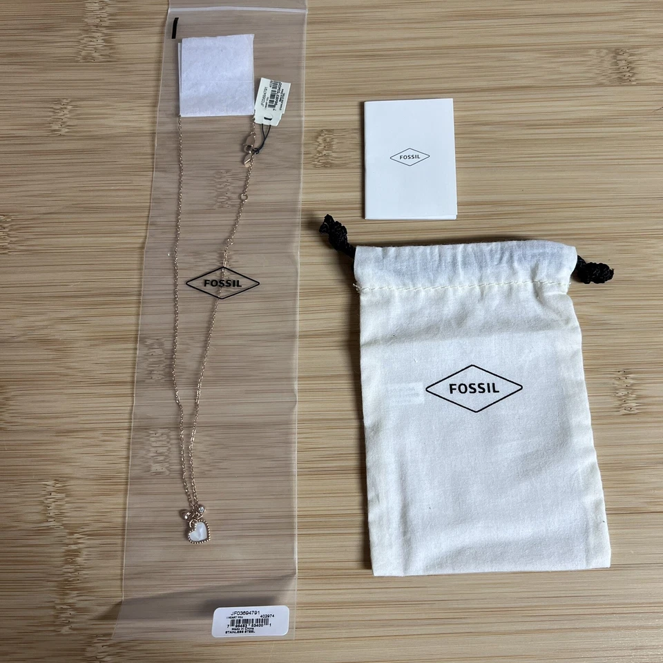 Collar para mujer Fossil tono oro rosa JF03694791) madreperla I Heart You Foto 3 de 3