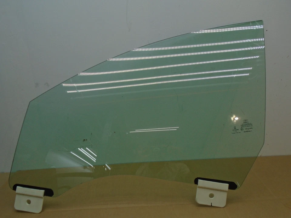 Ford Fusion 2015-2019 puerta cristal lado izquierdo Foto 2 de 3