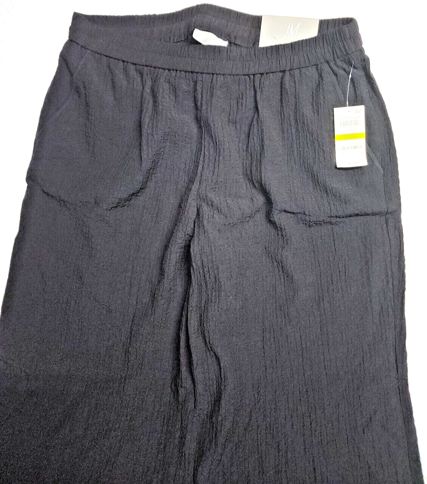 Calça feminina JM Collection média preta perna larga bolsos com ligas nova com etiquetas - Imagem 2 de 4