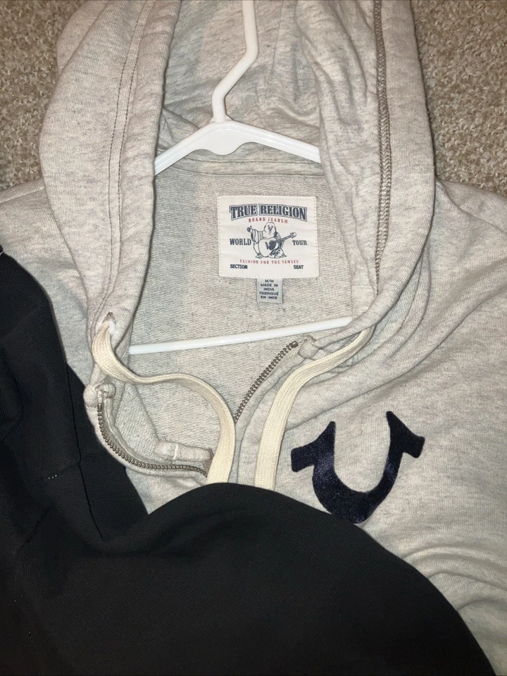 2 sudaderas con capucha True Religion con cremallera talla mediana blanco y negro Foto 3 de 4