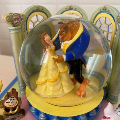 beauty and the beast スノードーム Disney レア 人気 Amazon.com: Disney Beauty and The Beast Mini Light-Up Adult Snow