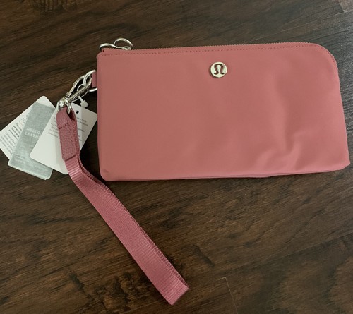 lululemon clutch purse