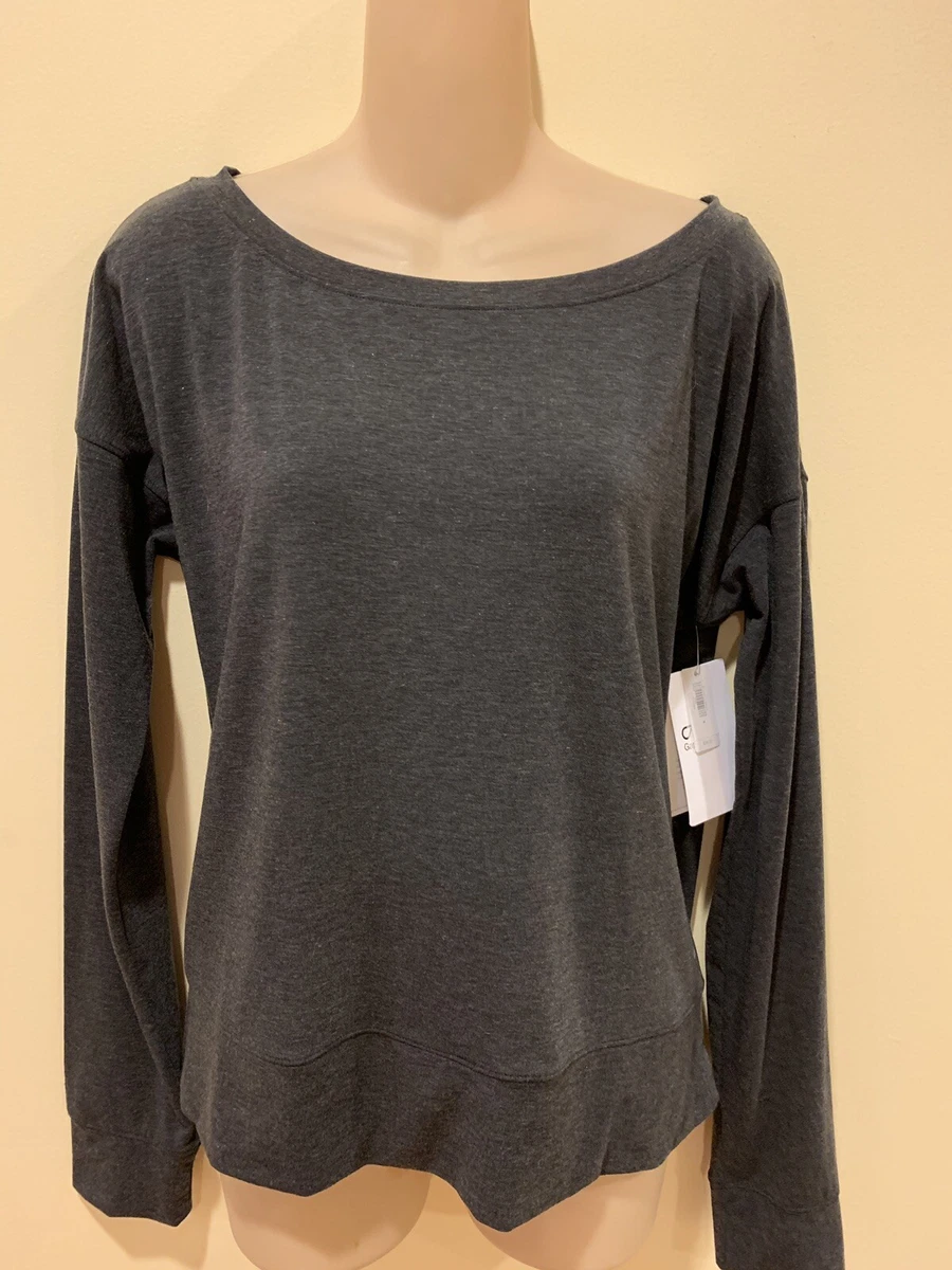 Gap top workout tops