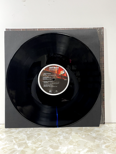 Jeff Beck Live at Ronnie Scott's 3xLP set 180 gram 2015 Eagle Records Reissue - Picture 8 of 8