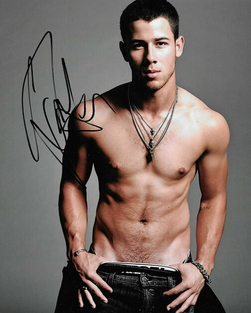 ニック・ジョナス直筆サイン入り写真…Nick Jonas…ジョナス・ブラザーズ Amazon.co.jp: ニックジョナス直筆サイン入り写真…Nick Jonas