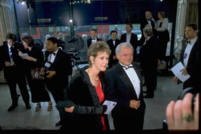 Actor David Jason With His Partner Gill Hinchcliffe 1997 OLD TV PHOTO