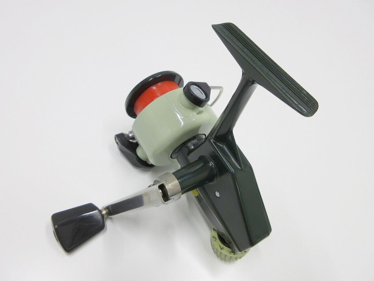 コ*ン様 ABU Cardinal 44 スプール付き ABU CARDINAL 44 OLD SPINNING REEL FISHING FROM SWEDEN