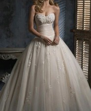 Nwt. Maggie Sottero Wedding Gown Sz 2 Tulle Wrap Train Ivory Fairytale Look