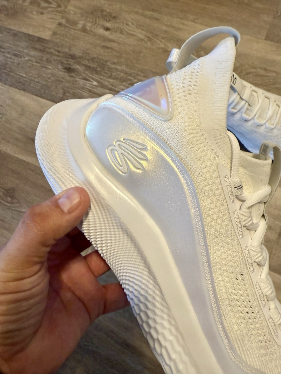 Under Armour Curry Flow 8 'White Iridescent' 3024422-104 Men's 9