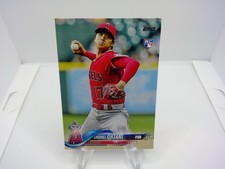 2018 Topps Update Series - Shohei Ohtani #US1 Pitching, Red Jersey