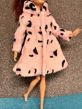 Barbie Puppen Kleidung - Fashion Kuscheliger Mantel -