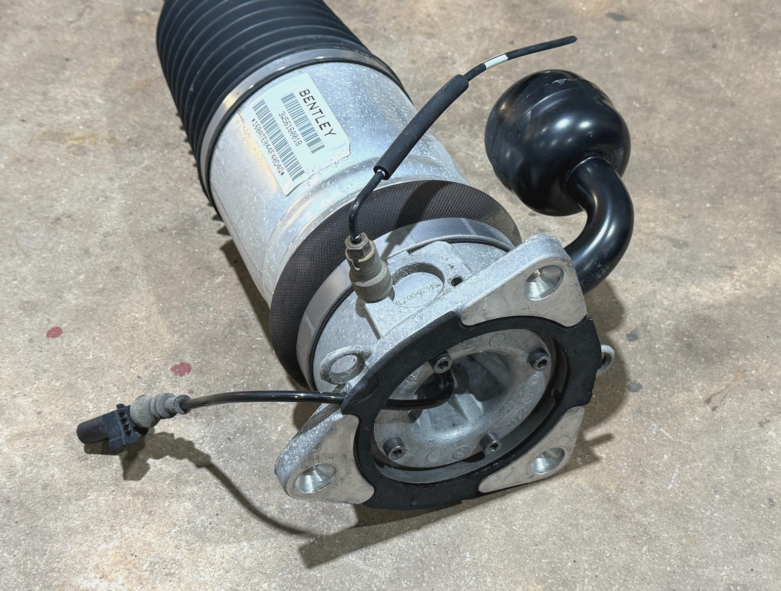 06-12 Bentley Continental Flying Spur Rear Left Air Shock Strut Absorber PO43