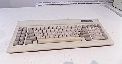 Vintage IBM Style Keyboard 80er Jahre PC UNGETESTET ERSATZTEILE/PARTS