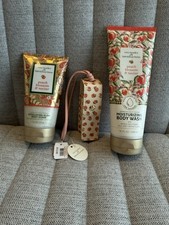 Vera Bradley Bath Body Works Set: Peach Blossom Nectar