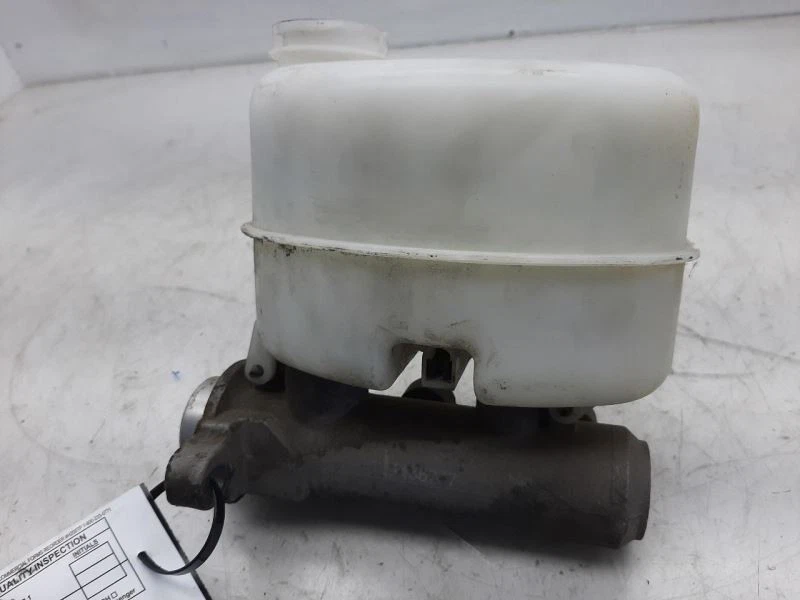 GMC SIERRA 1500 1999 2000 2001 2002 camioneta cilindro maestro de freno 18048539 Foto 4 de 4