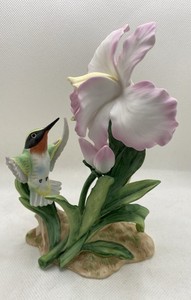 1985 HOMCO Masterpiece Bone China GLORY OF NATURE Hummingbird Figurine 6.5" tall
