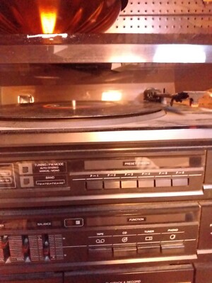 SANYO
サンヨー
ファンヒーター
石油
暖房
CFH-U321C
動作品 SANYO Stereo Music System GXT-808U Turn Table Cassette Radio