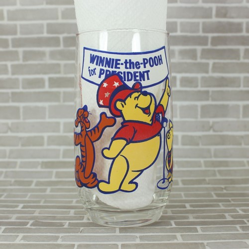 Winnie the Pooh For President Glass Pooh Country Tigger Pooh Piglet Sears - Foto 2 di 10