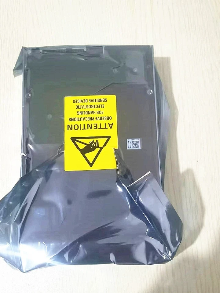 NEW Lenovo/IBM 00YK034 7XB7A00045 3.5 in 8TB 7.2K SAS 12G SR550 SR650 Hard Drive - Image 3 of 4