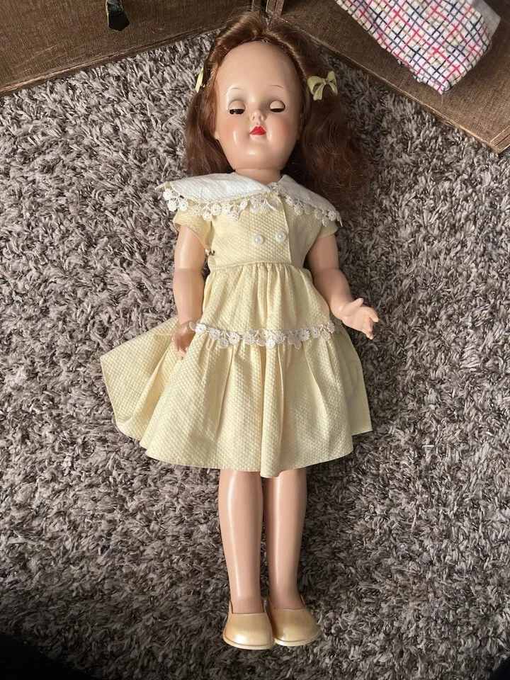 Vintage Ideal Doll 19 Toni P-92 USA 1940s-50s Composition w/ Trunk & Accessories - Image 2 of 4