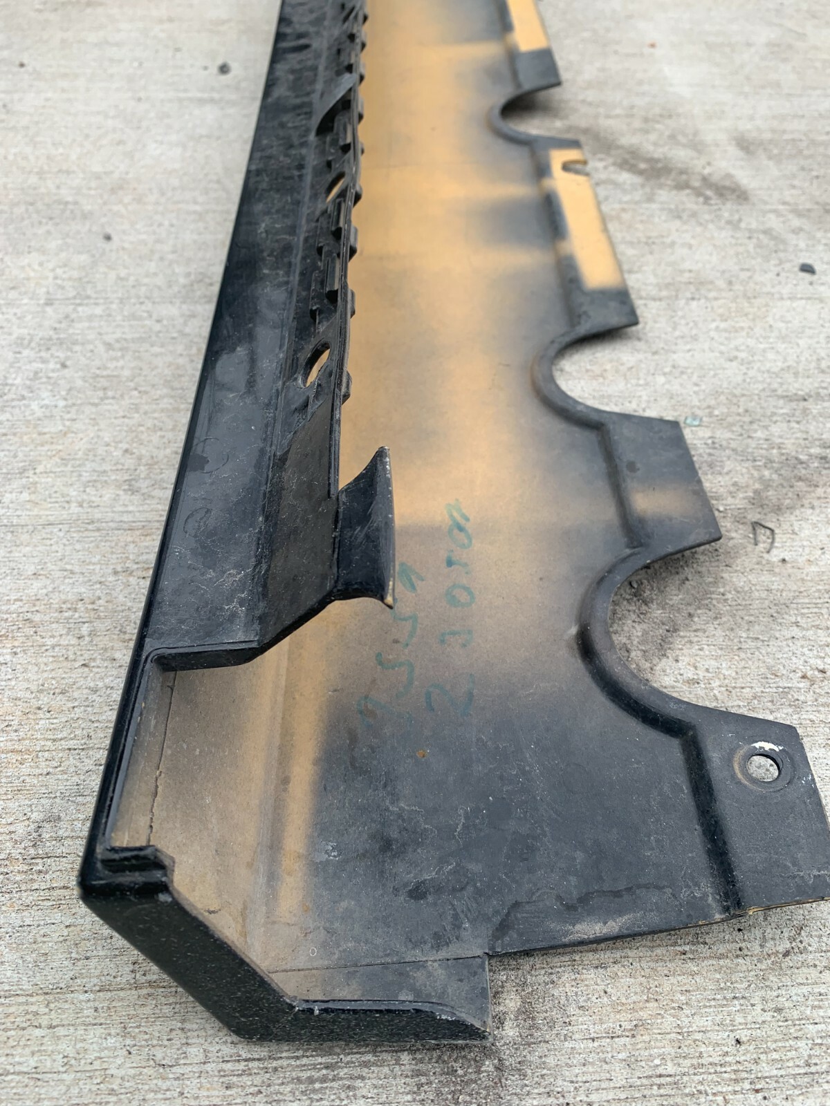 2004-2008 Lamborghini Gallardo RH Rocker Panel OEM 400853564
