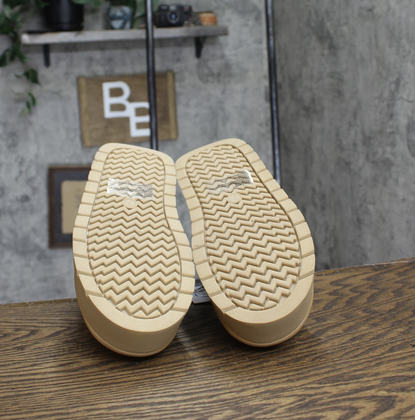 Wild Fable Womens Missy Platform Booties with Memory Foam Insole Beige Brown 7M