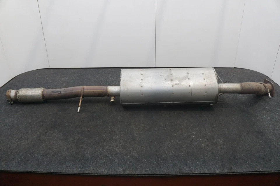 Silenciador de escape delantero OEM 85653997 Cadillac Escalade Esv 2021-2024 Foto 3 de 4