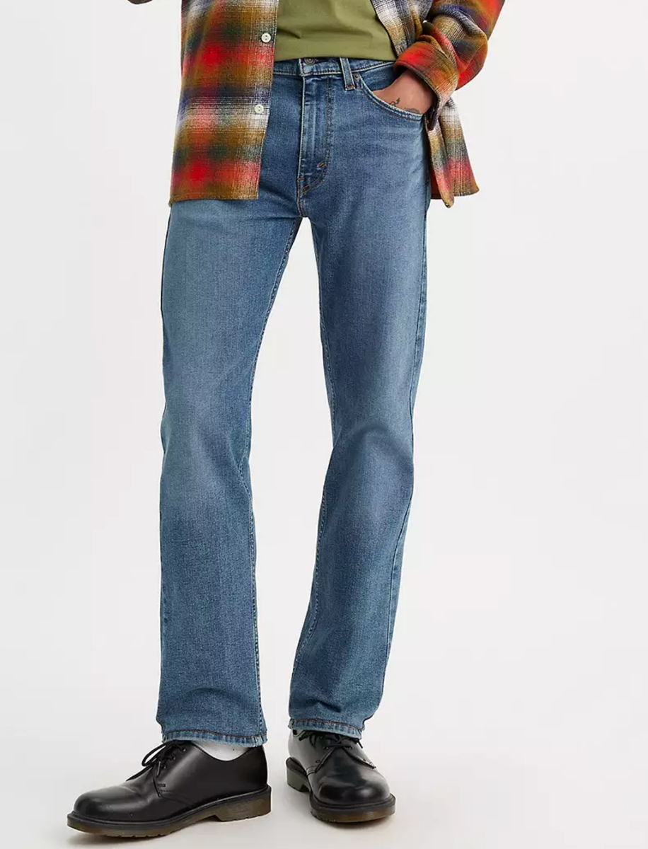 Men's Levi's 506 Comfort Straight Stretch - Color: Medium Wash