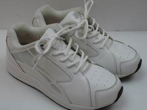 size 9 extra wide shoes