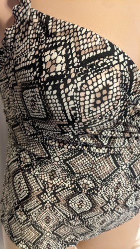 Catalina animal print high back brown swimsuit Size XL 16-18 padded bra - Picture 2 of 5