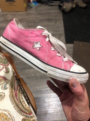 one star chuck taylor