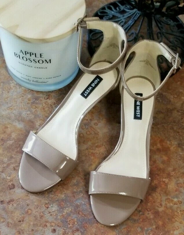 Leisa ankle hotsell strap sandals