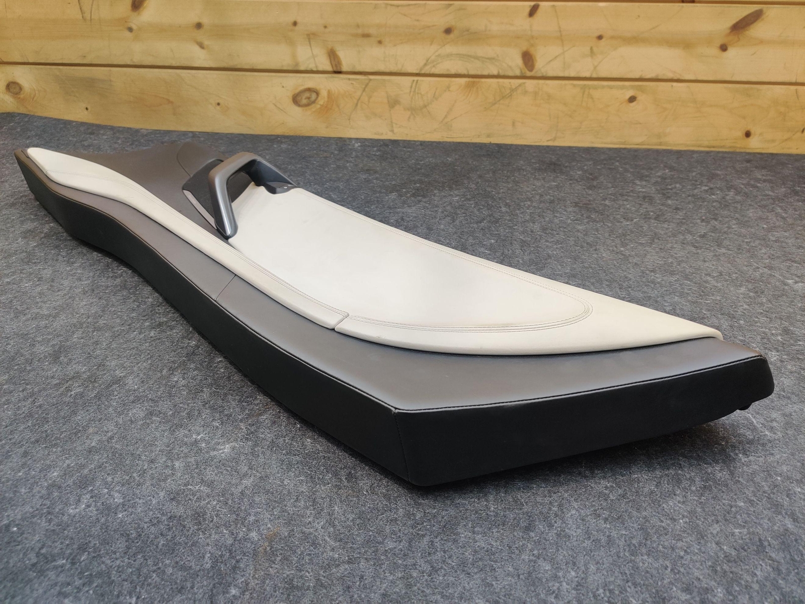 Right Passenger Side Door Trim NGEK Ivory White 51417407670 BMW i8 2014-19 NOTE