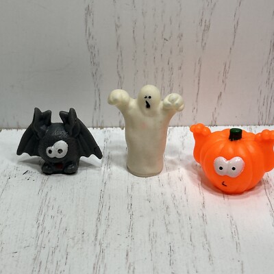 Vtg Halloween Rubber Finger Puppets Bat,Pumpkin,Ghost Rare (bin-x)
