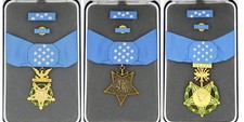 U.S. Orden Abzeichen Medal of Honor MOH Army Navy Air Force Ehrenmedaille Replik