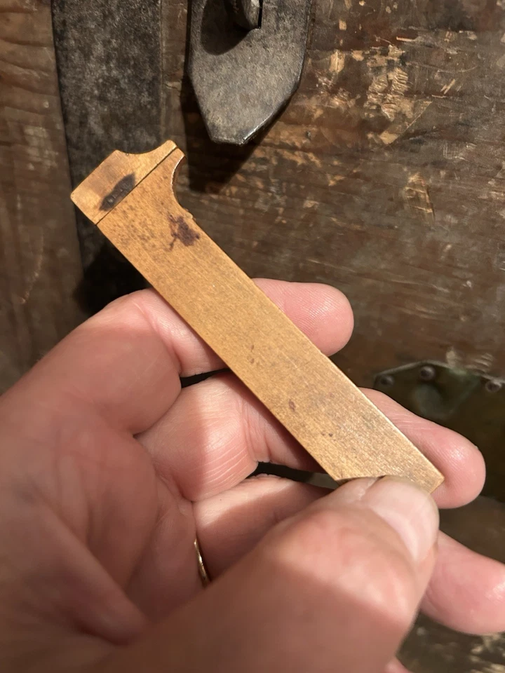 ANCIEN PETIT PIED A COULISSE POUR LA MESURE DES BOUTONS BOIS DE BUIS - Photo 2/4