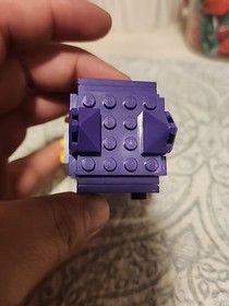 LEGO BRICKHEADZ Batgirl 41586 Pre- Built INCOMPLETE Missing Pieces SEE ALL IMAGE